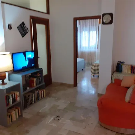 House In Center Apartment *